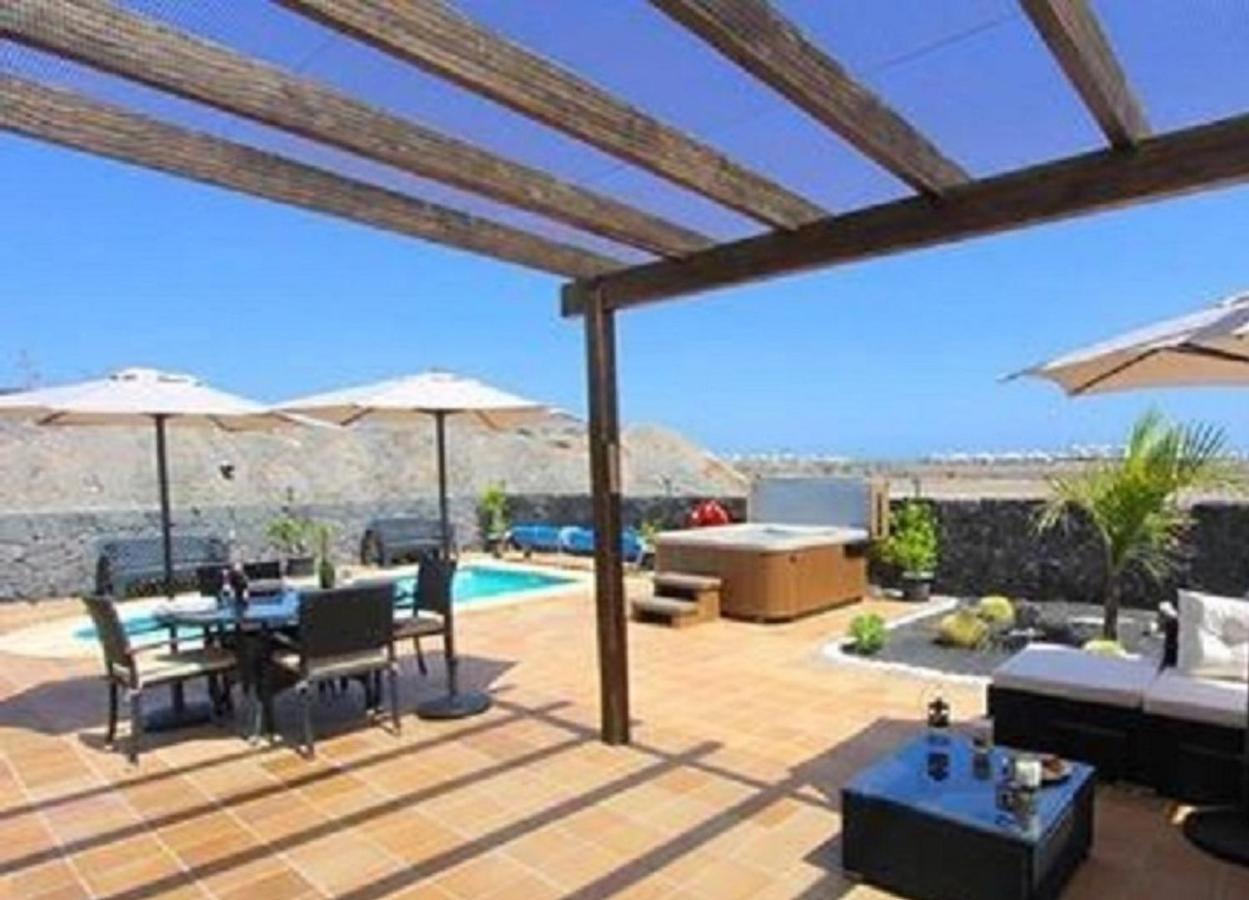 Villa Emma Playa Blanca Buitenkant foto